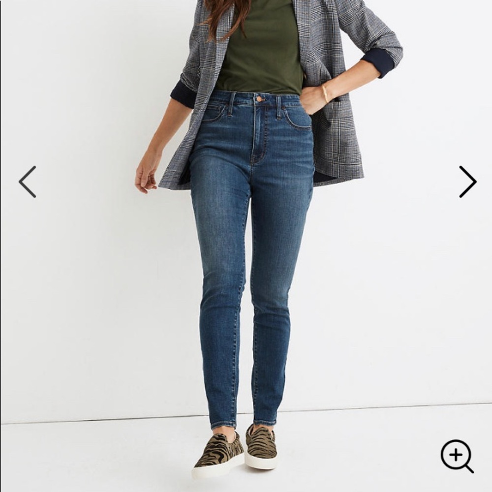 Madewell Curvy Roadtripper Jeans in Playford wash